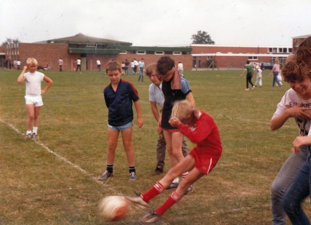 1980s-210